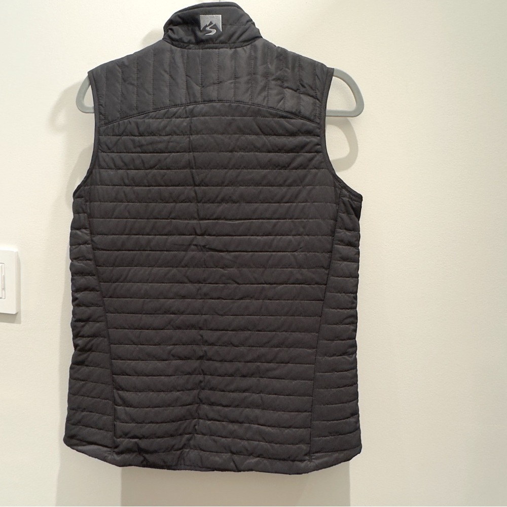 NWT- Summit One Vanderbilt NYC Storm Creek Women’s Vest Size S Black Quilted Zip - Picture 10 of 10